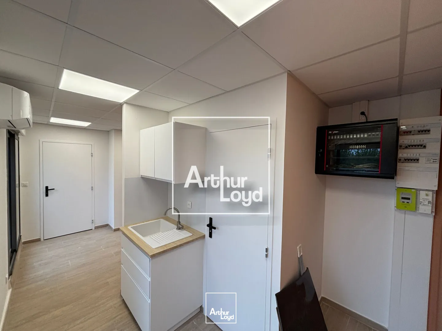 Bureaux - Location - VEZENOBRES - 30360 - 18-58 - 7928118