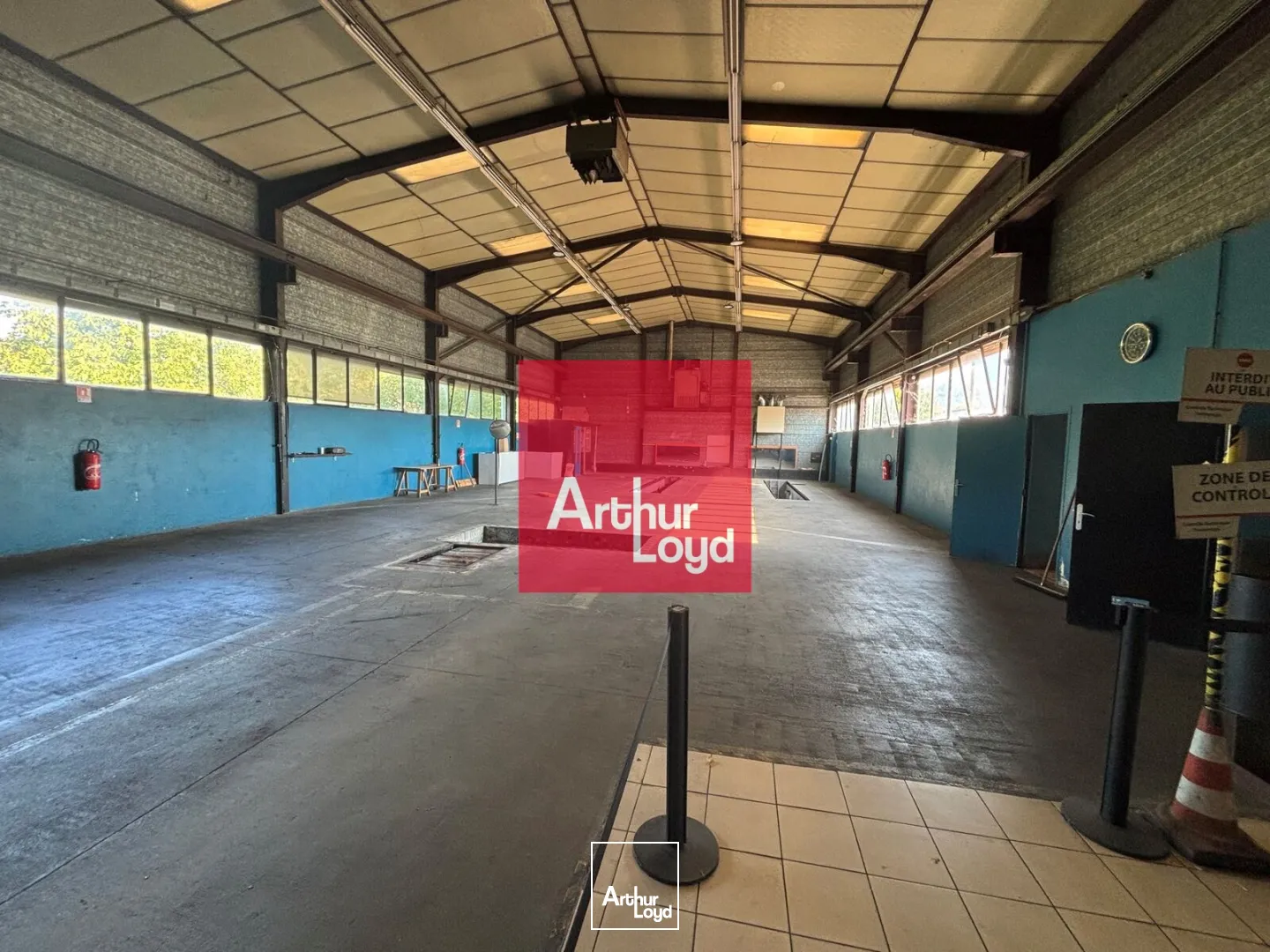 Locaux d'activité & Entrepôts - Location - SASSENAGE - 38360 - 370-370 - 7930215