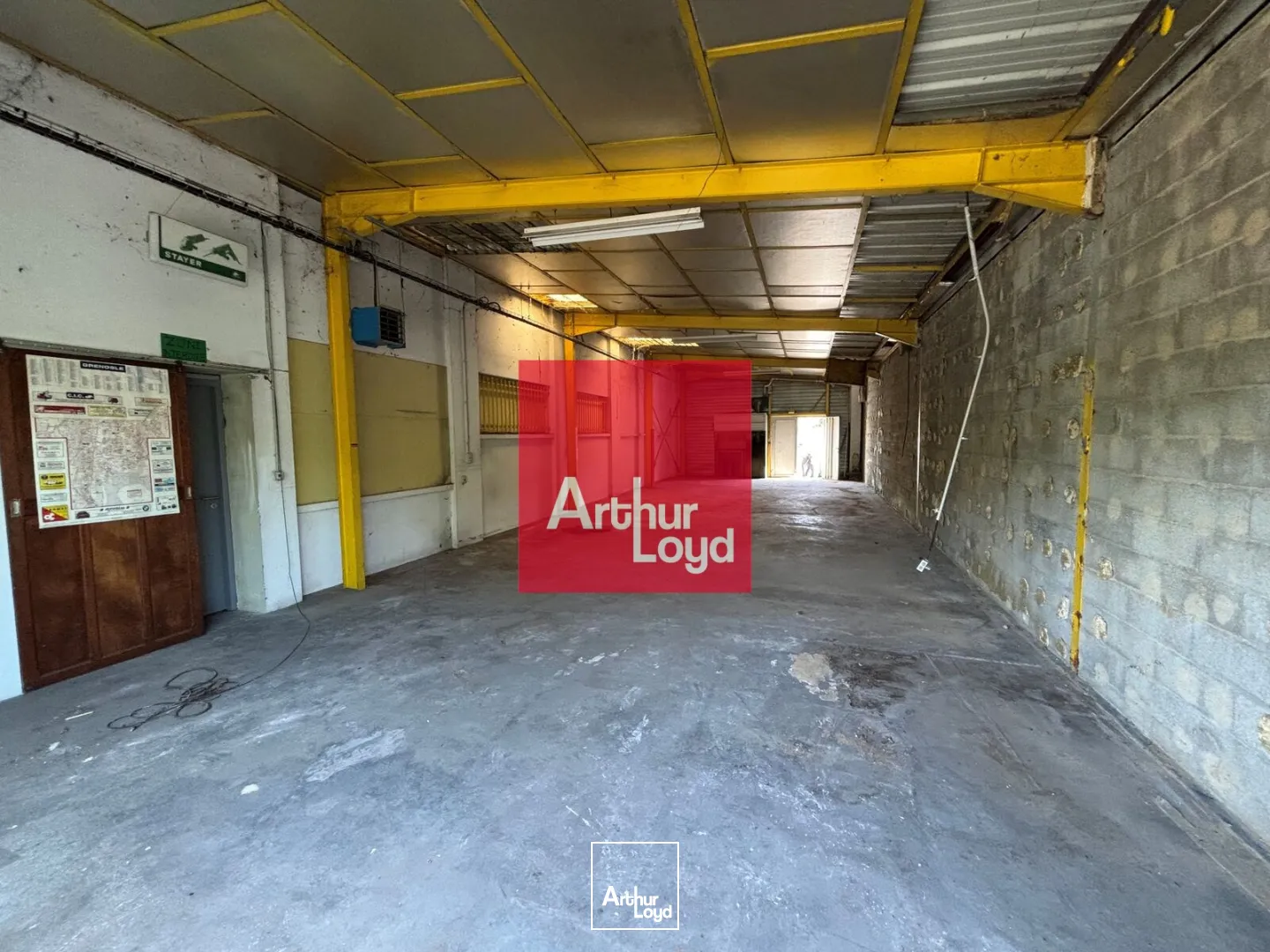Locaux d'activité & Entrepôts - Location - ECHIROLLES - 38130 - 120-120 - 7930402
