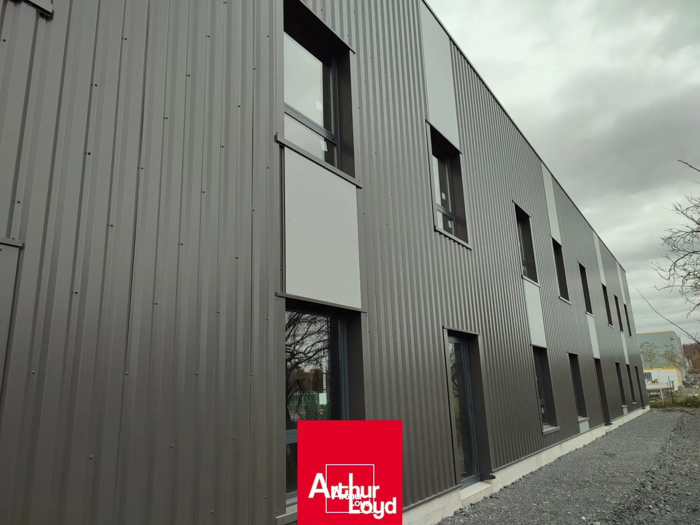 Locaux d'activité & Entrepôts - Location - VILLEFRANCHE SUR SAONE - 69400 - 285-871 - 7930505
