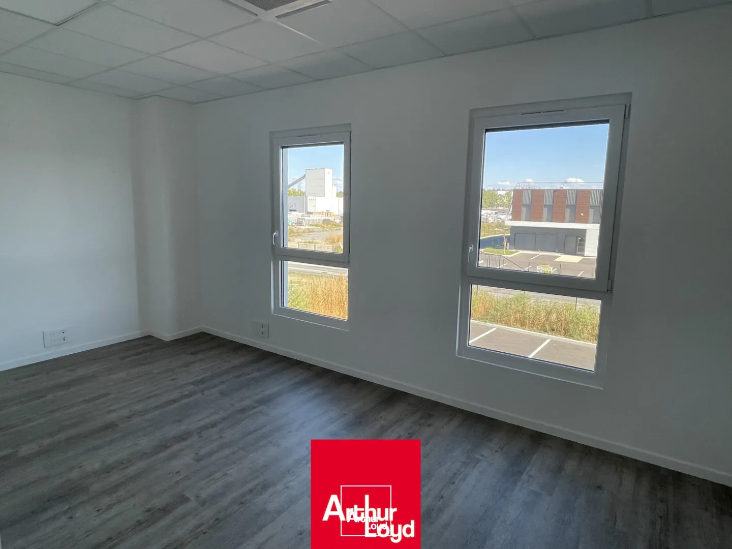 Bureaux - Location - VILLEFRANCHE SUR SAONE - 69400 - 78-78 - 7930903