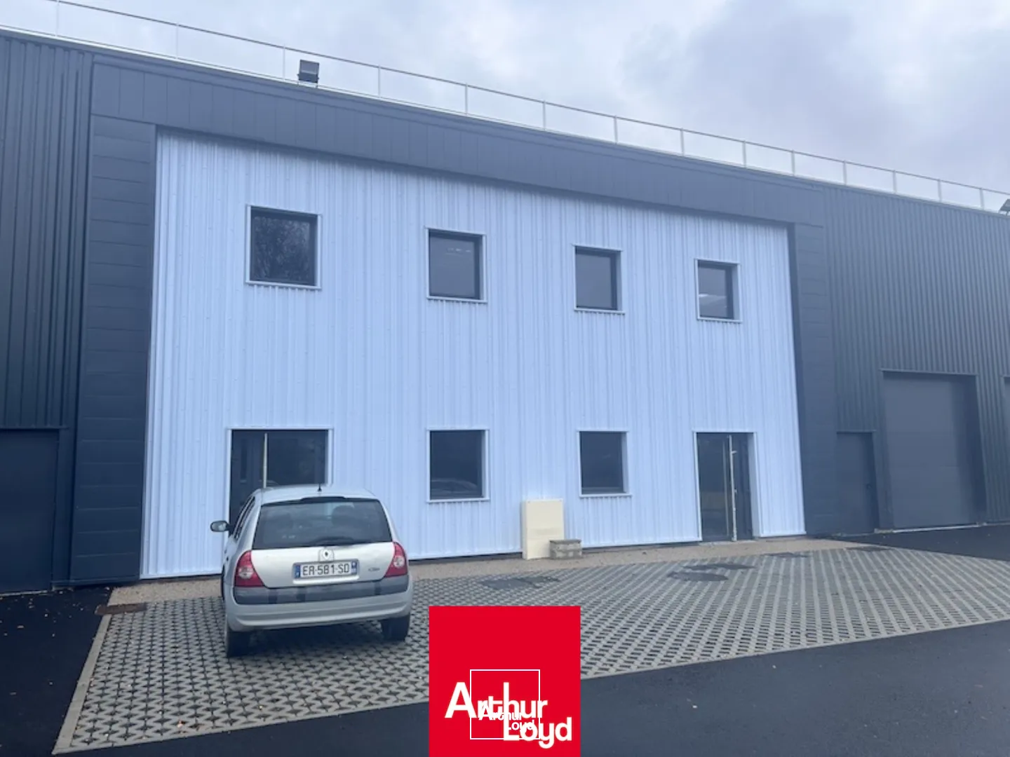 Locaux d'activité & Entrepôts - Location - SAINT REMY - 01310 - 210.05-210.05 - 7930924