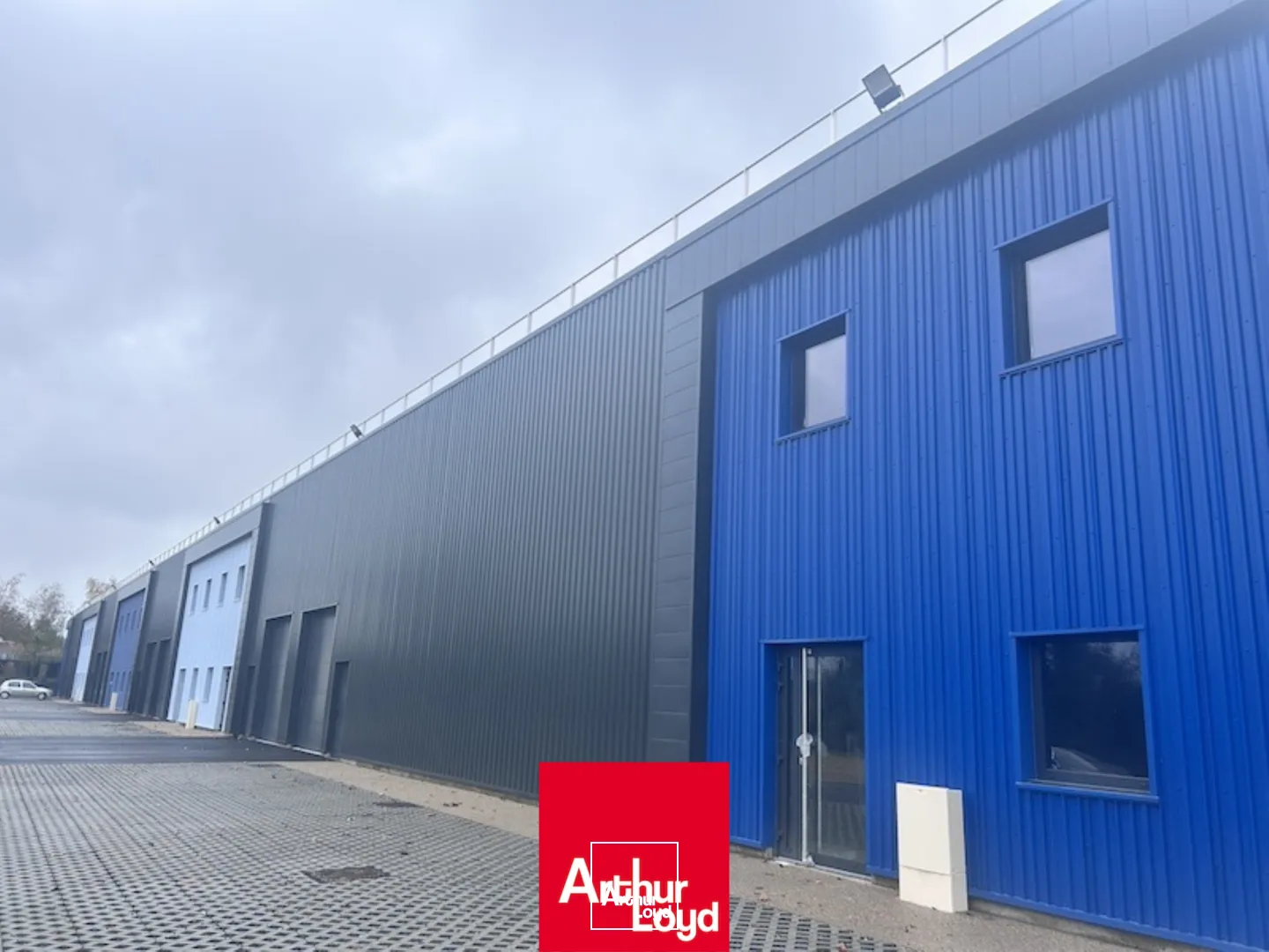 Locaux d'activité & Entrepôts - Location - SAINT REMY - 01310 - 210.05-210.05 - 7930926