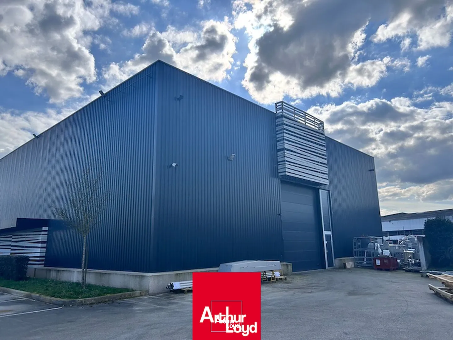 Locaux d'activité & Entrepôts - Location - CERTINES - 01240 - 905-905 - 7930952