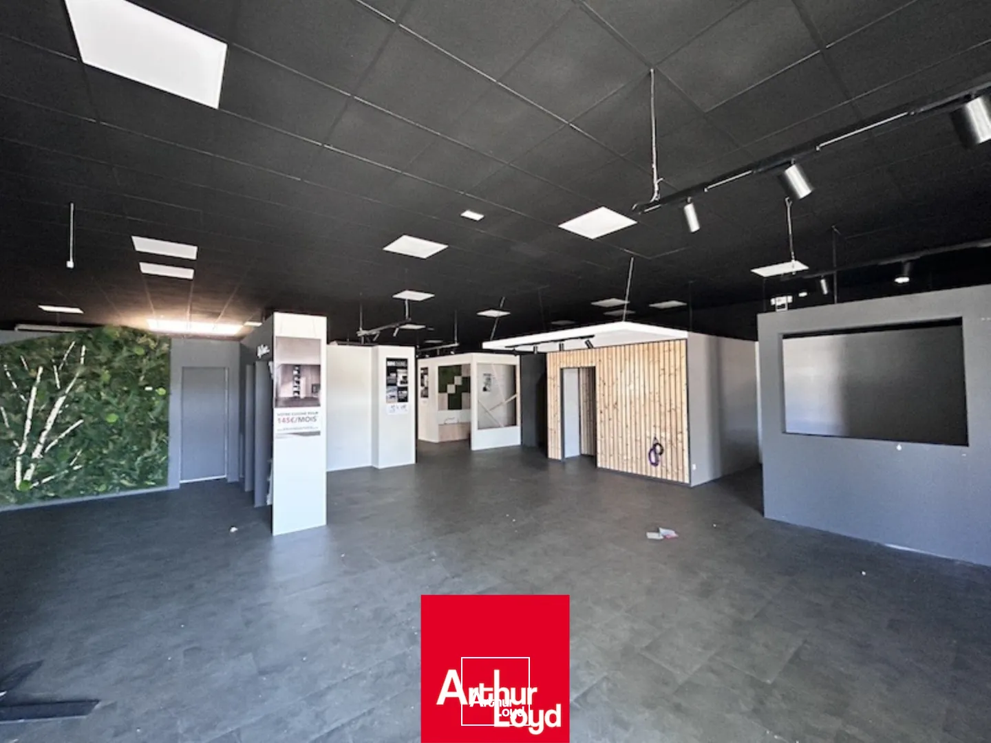 Locaux commerciaux - Location - CHAINTRE - 71570 - 396.2-396.2 - 7930990