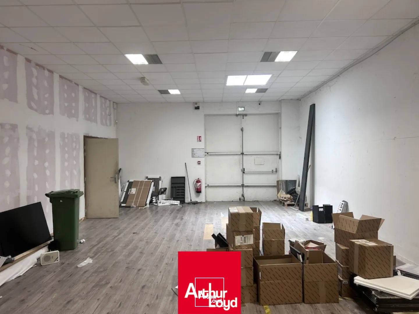 Locaux commerciaux - Location - CHAINTRE - 71570 - 396.2-396.2 - 7930991