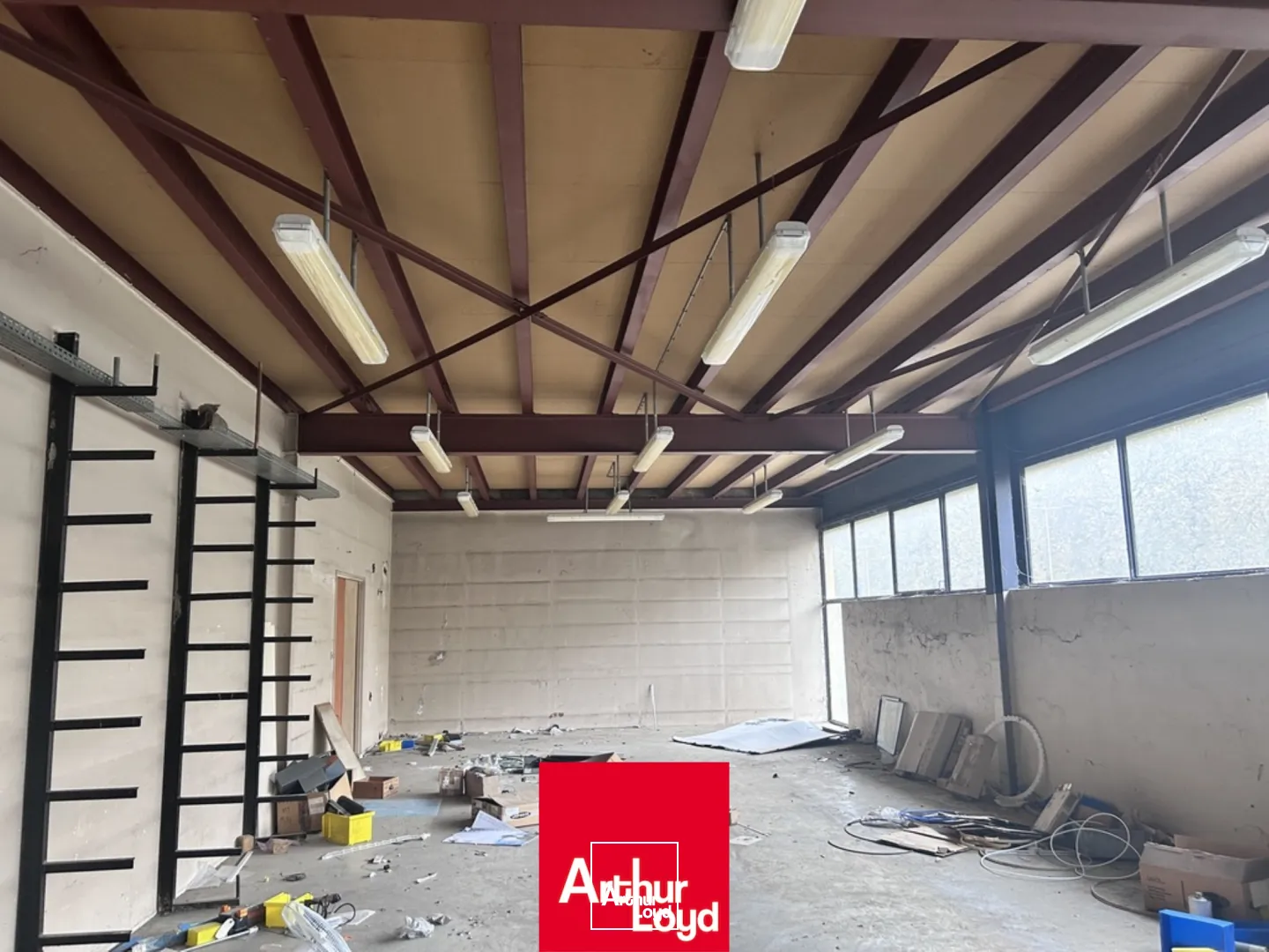 Locaux d'activité & Entrepôts - Location - BOURG EN BRESSE - 01000 - 2027.27-2027.27 - 7930999