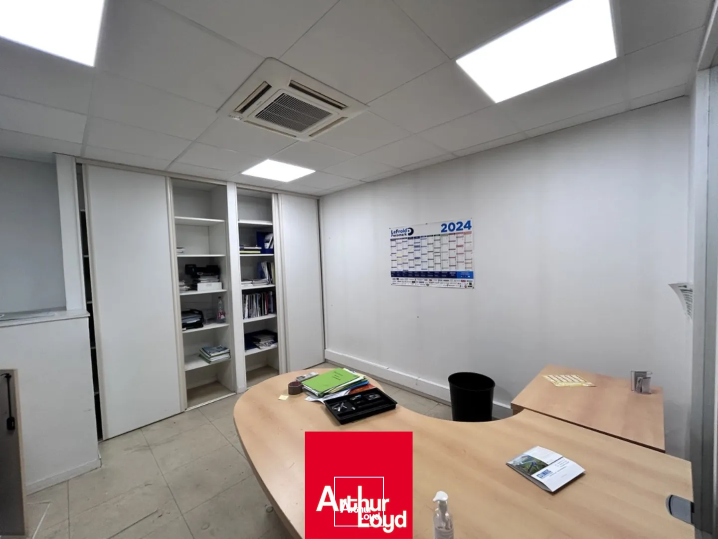 Locaux d'activité & Entrepôts - Location - BOURG EN BRESSE - 01000 - 2027.27-2027.27 - 7931003