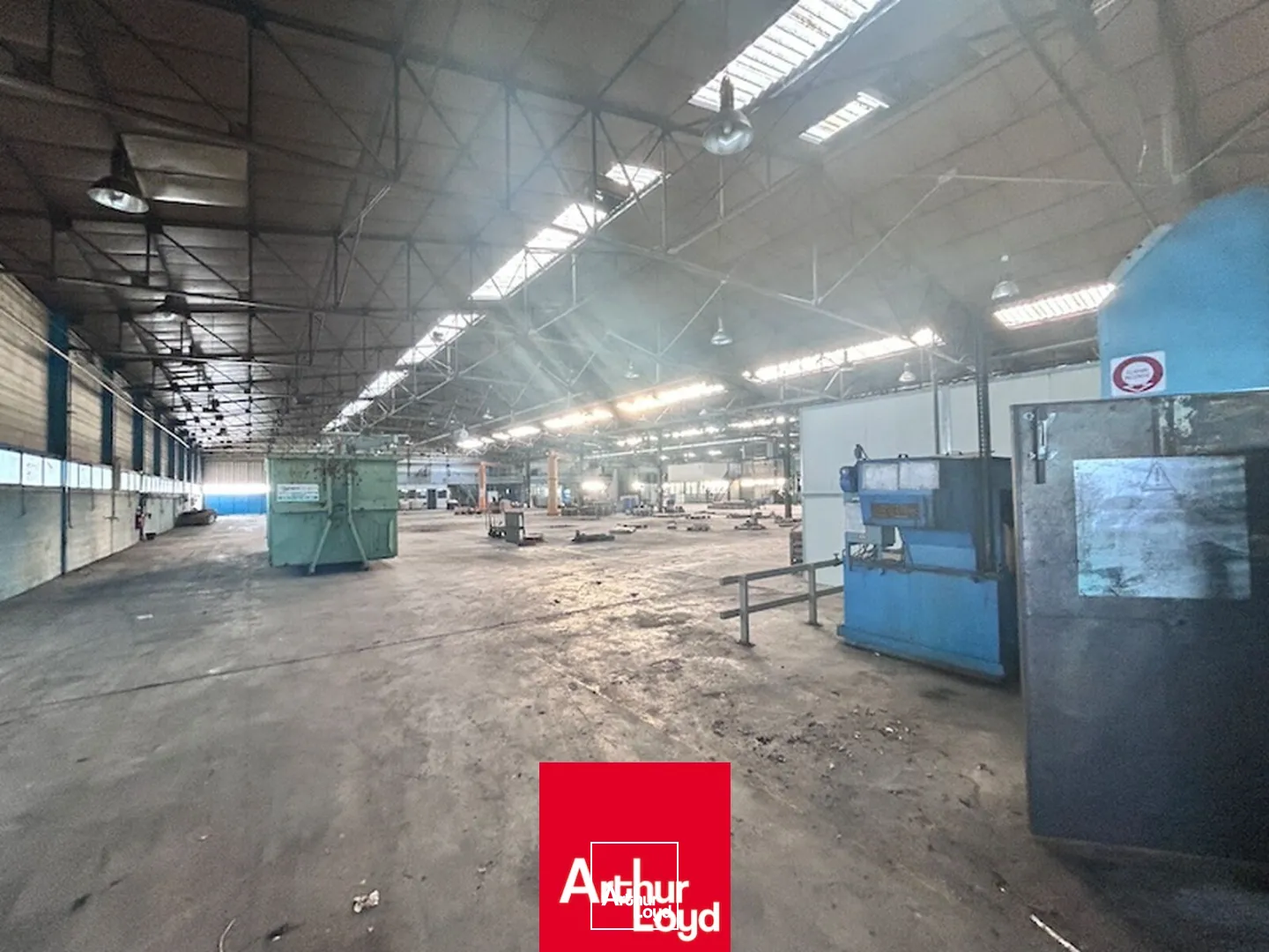 Locaux d'activité & Entrepôts - Location - BOURG EN BRESSE - 01000 - 3400-3400 - 7931049
