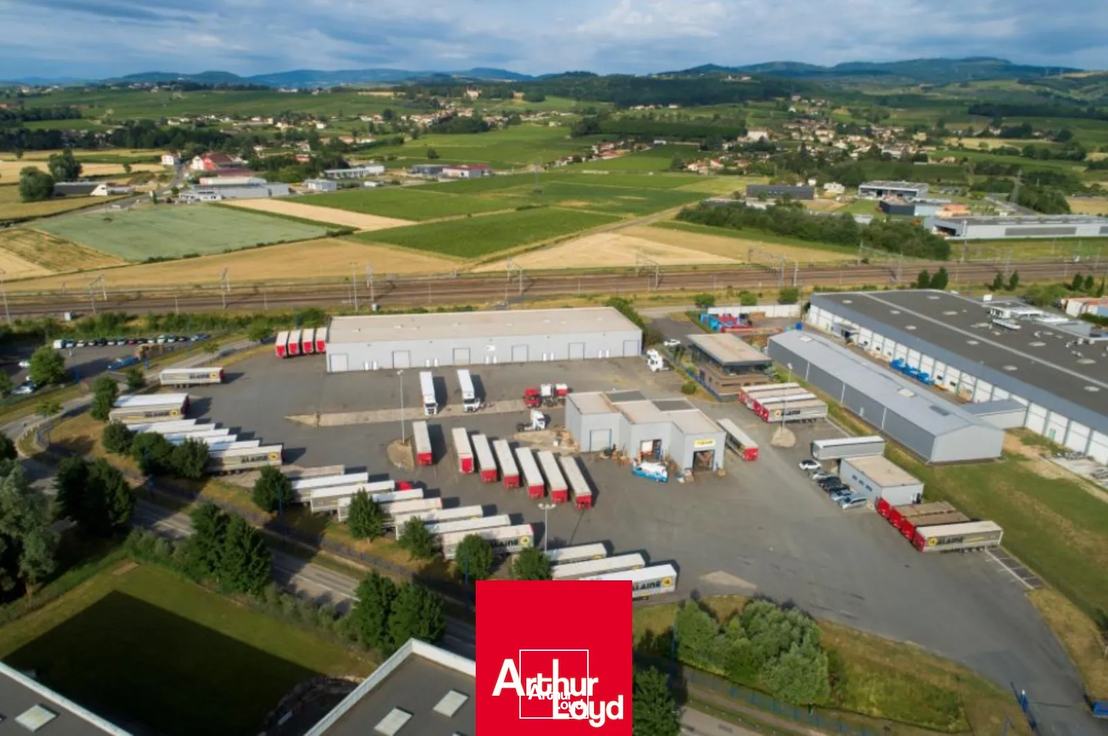 Locaux d'activité & Entrepôts - Location - MACON - 71000 - 3570-3570 - 7931111