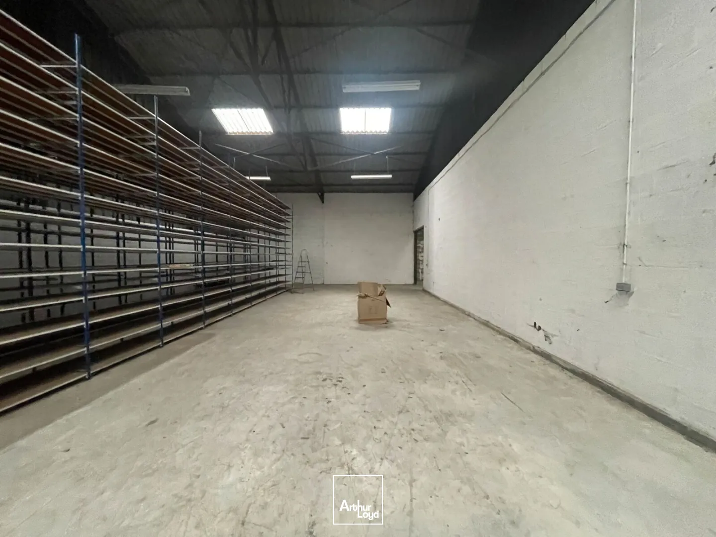 Locaux d'activité & Entrepôts - Location - GRAVIGNY - 27930 - 400-400 - 7931195