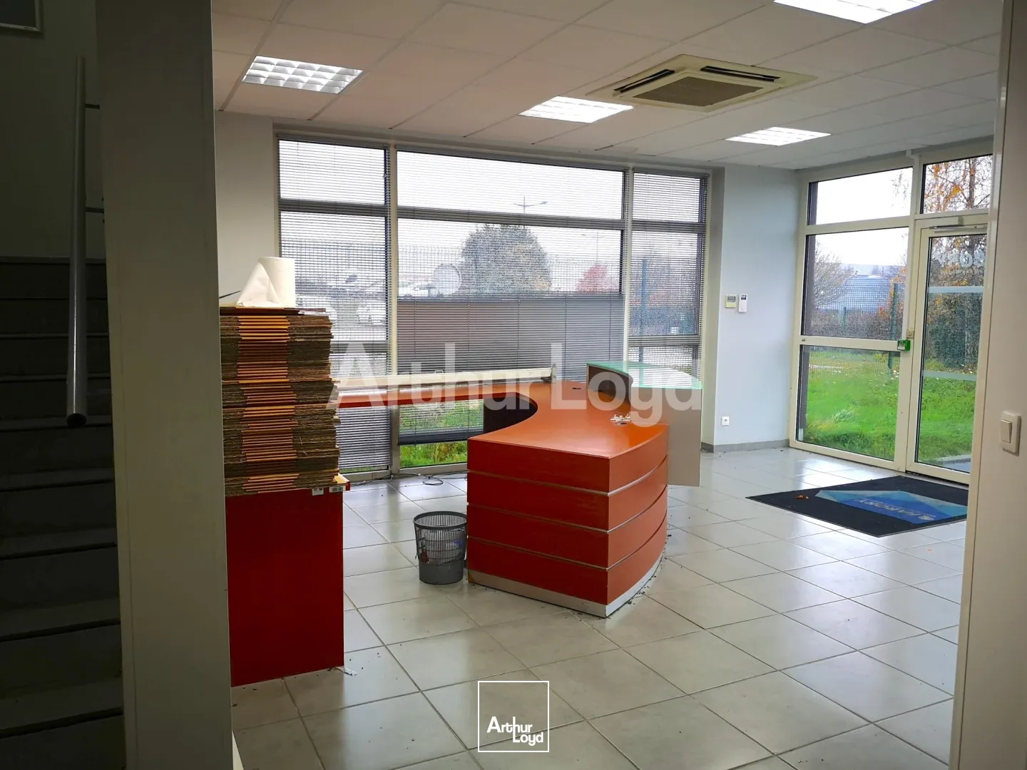 Locaux d'activité & Entrepôts - Location - LA SENTINELLE - 59174 - 3247-3247 - 7932144
