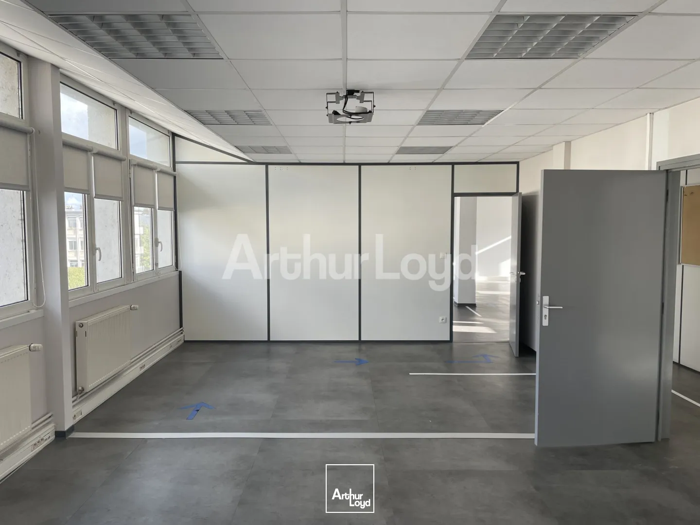 Bureaux - Location - Douai - 59500 - 180-180 - 7933606