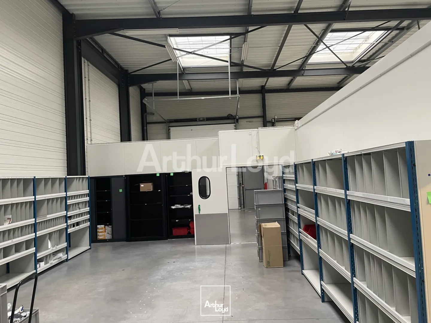 Locaux d'activité & Entrepôts - Location - LOISON SOUS LENS - 62218 - 730-730 - 7933948