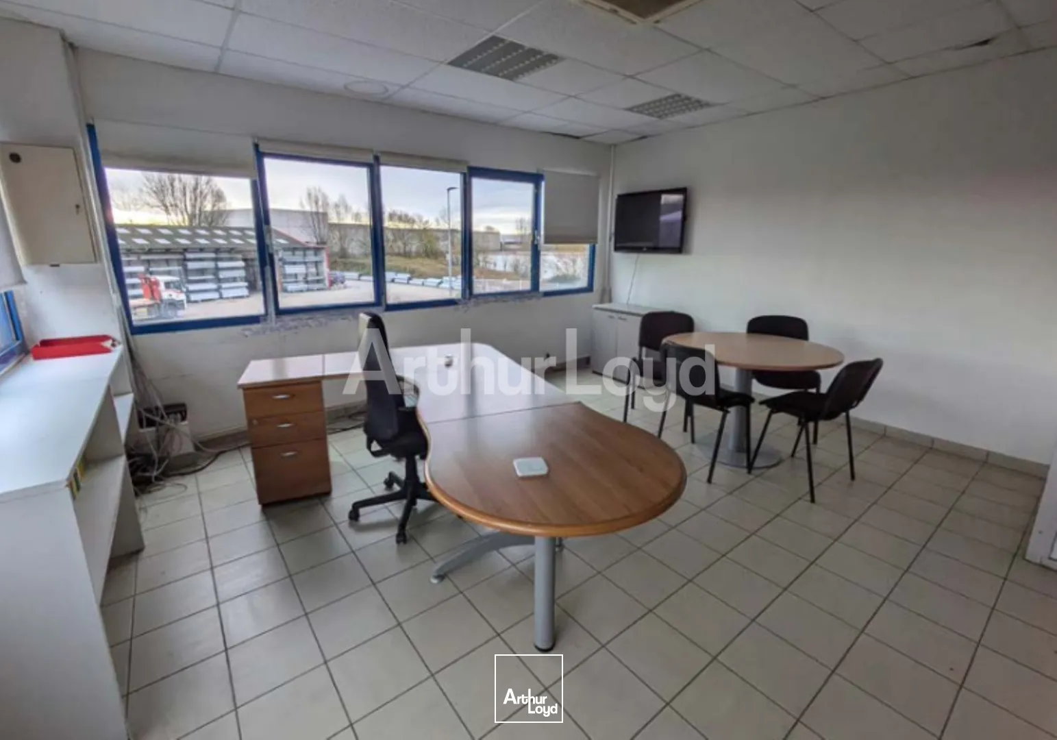Locaux d'activité & Entrepôts - Location - SAINT MARTIN BOULOGNE - 62280 - 1217.8-1217.8 - 7933950