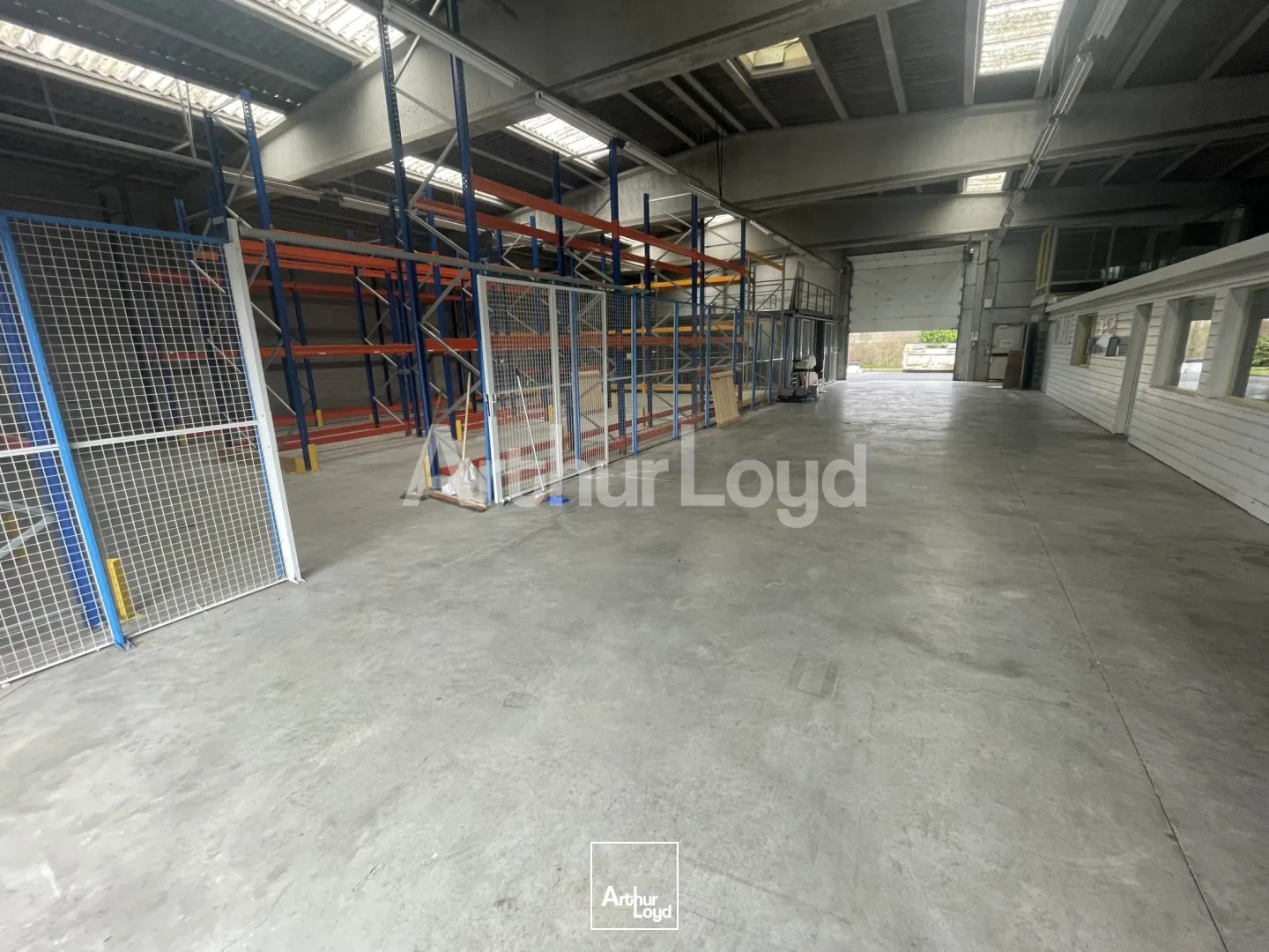 Locaux d'activité & Entrepôts - Location - TEMPLEMARS - 59175 - 674-674 - 7935214