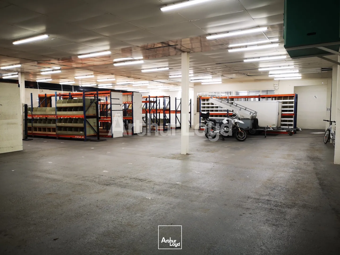 Locaux d'activité & Entrepôts - Vente - SAINT SAULVE - 59880 - 1400-1400 - 7936894