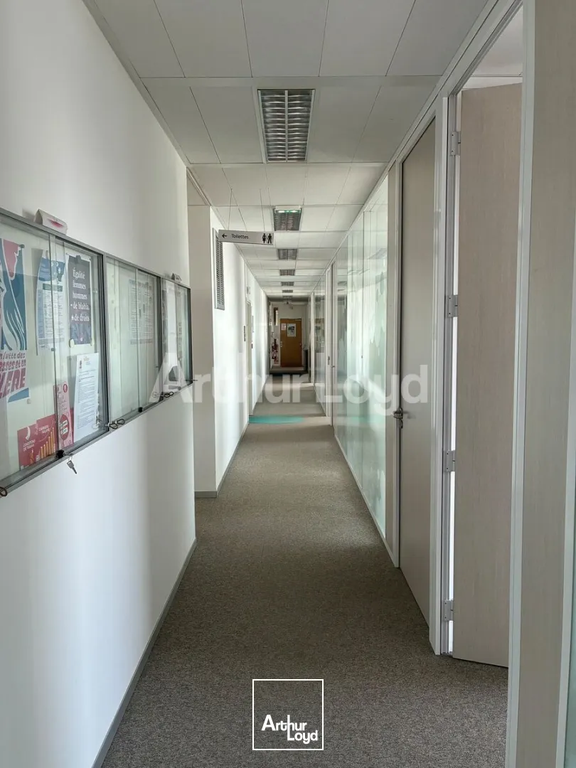 Bureaux - Location - LA MADELEINE - 59110 - 553.4-2369.4 - 7937437