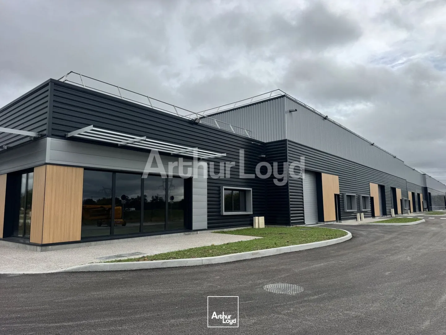 Locaux d'activité & Entrepôts - Vente - ERQUINGHEM LYS - 59193 - 148.1-5516.4 - 7938033