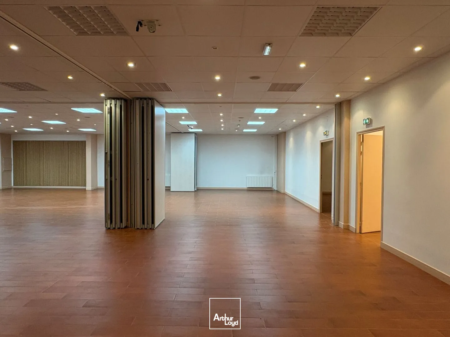 Bureaux - Location - PARIS - 75011 - 500-500 - 7940383