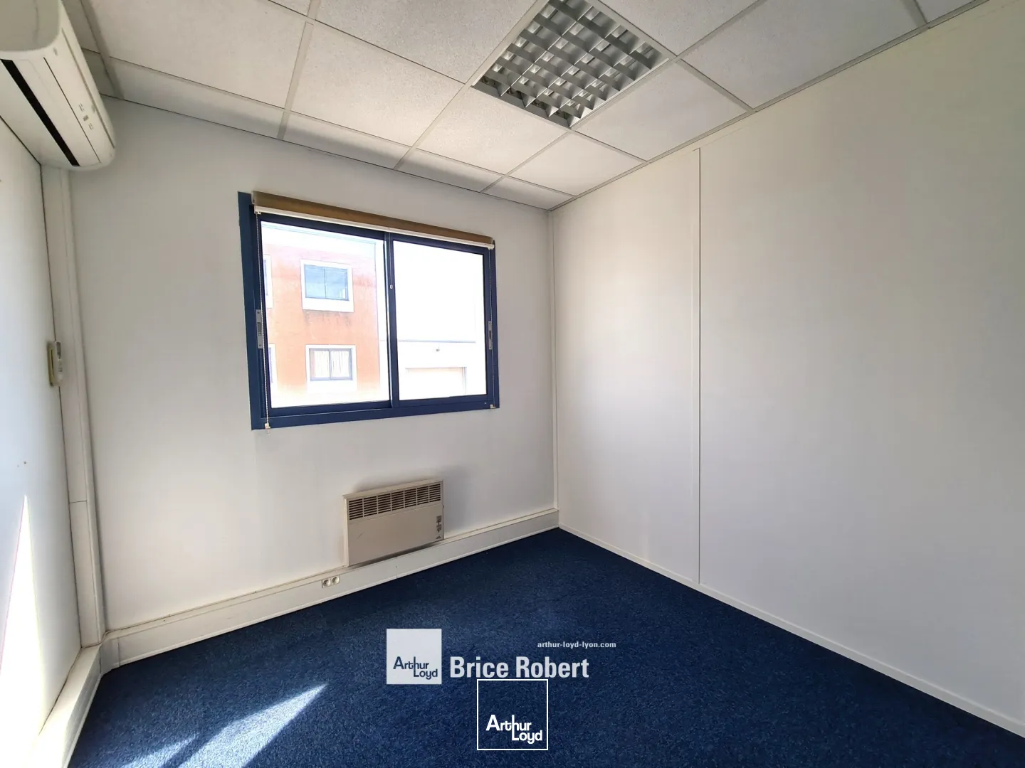 Bureaux - Location - CHASSIEU - 69680 - 80-166 - 7941051