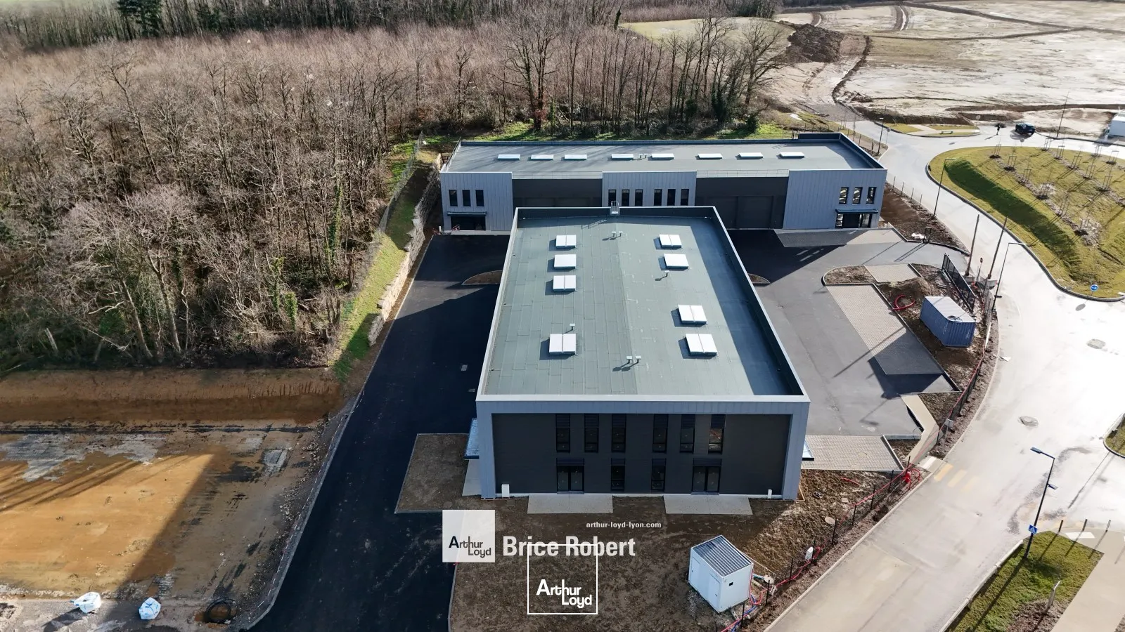 Locaux d'activité & Entrepôts - Vente - MIONNAY - 01390 - 455.2-455.2 - 7946556
