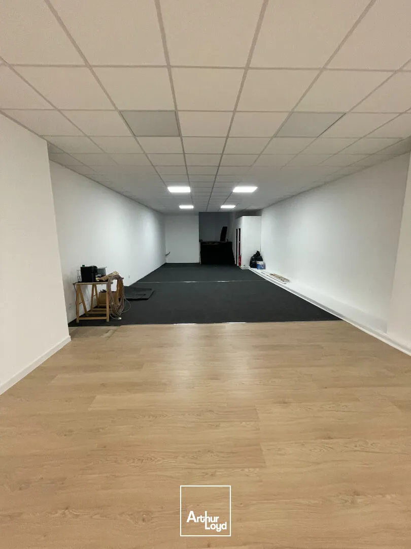 Locaux commerciaux - Location - SAINT JUNIEN - 87200 - 140-140 - 7947371