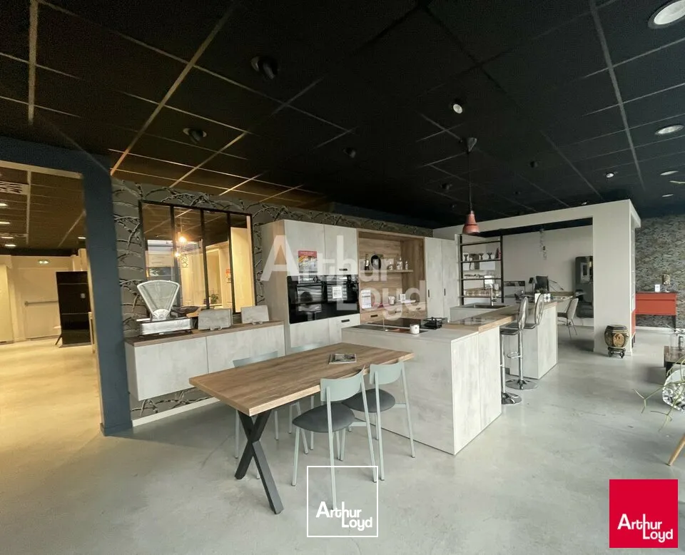 Locaux d'activité & Entrepôts - Location - LES PONTS-DE-CÉ - 49130 - 475-475 - 7947478