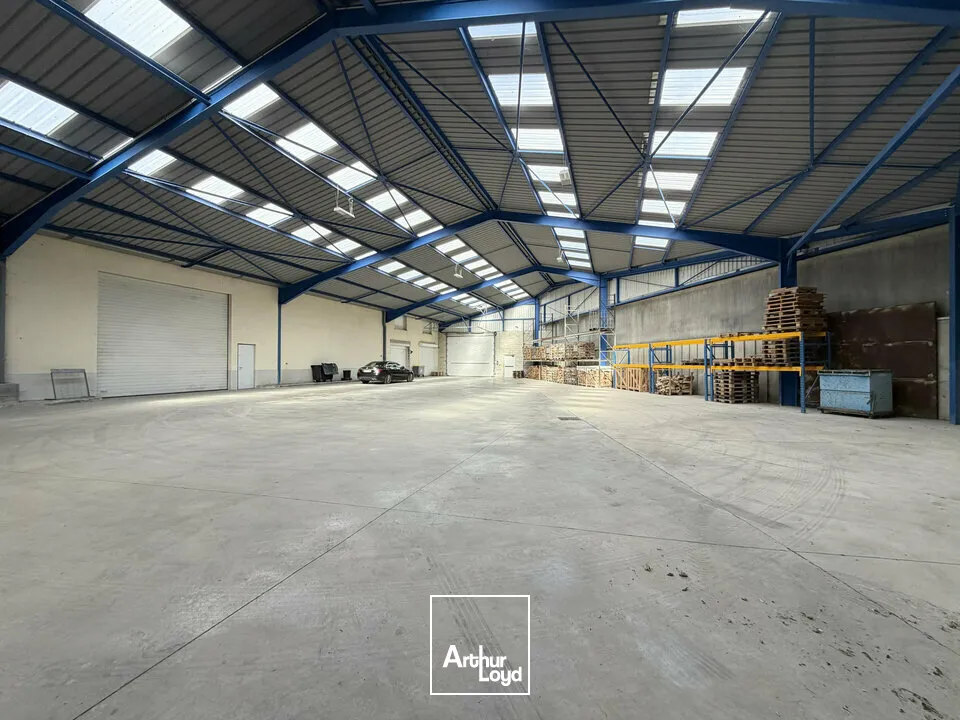 Locaux d'activité & Entrepôts - Location - TINQUEUX - 51430 - 4040-4040 - 7947521