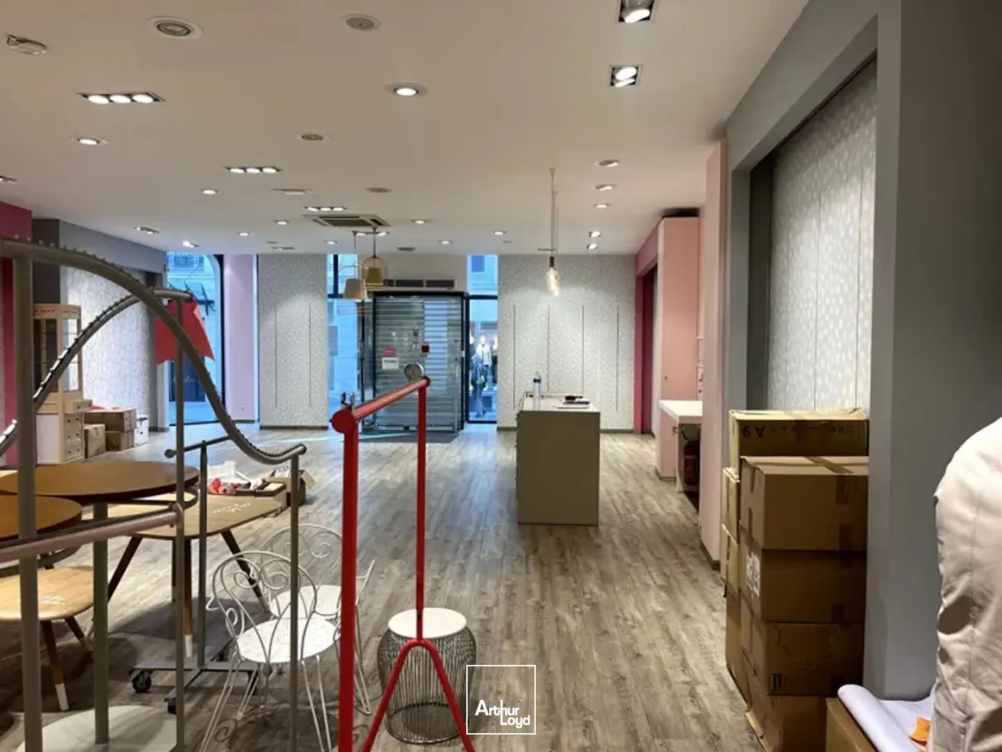 Locaux commerciaux - Location - SAINT QUENTIN - 02100 - 227.35-227.35 - 7947602