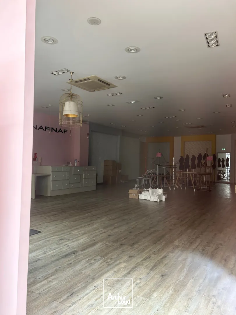 Locaux commerciaux - Location - SAINT QUENTIN - 02100 - 227.35-227.35 - 7947603