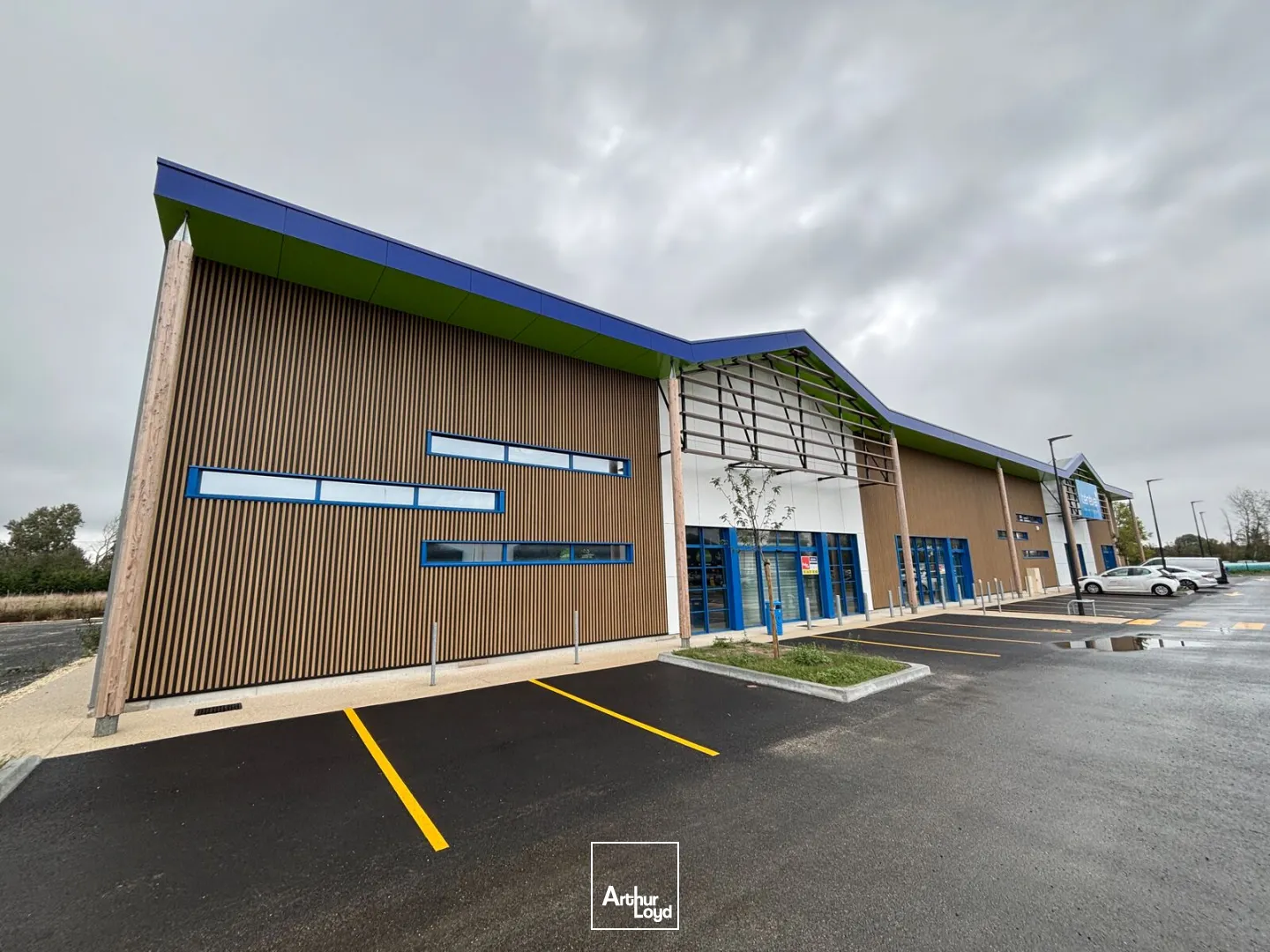 Locaux commerciaux - Location - VIRSAC - 33240 - 440-2090 - 7947744