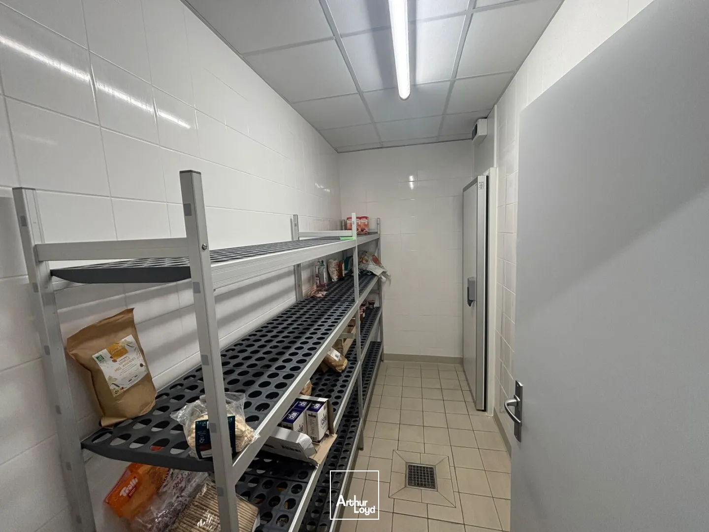 Locaux commerciaux - Location - BORDEAUX - 33300 - 180-180 - 7947766