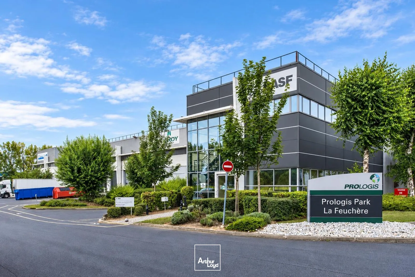 Locaux d'activité & Entrepôts - Location - MITRY MORY - 77290 - 2515-2515 - 7948092