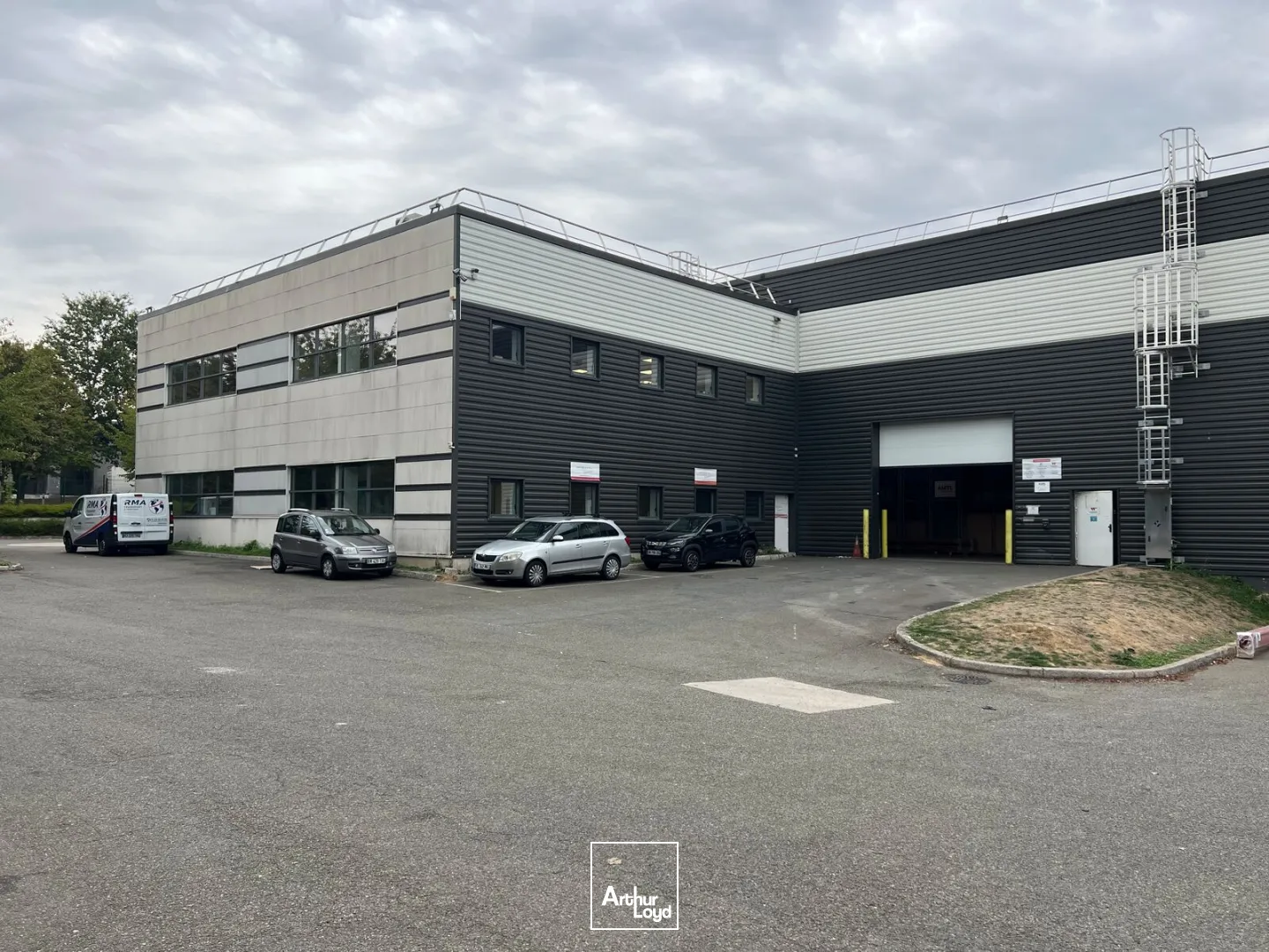 Locaux d'activité & Entrepôts - Location - ROISSY EN FRANCE - 95700 - 1237-1237 - 7948097