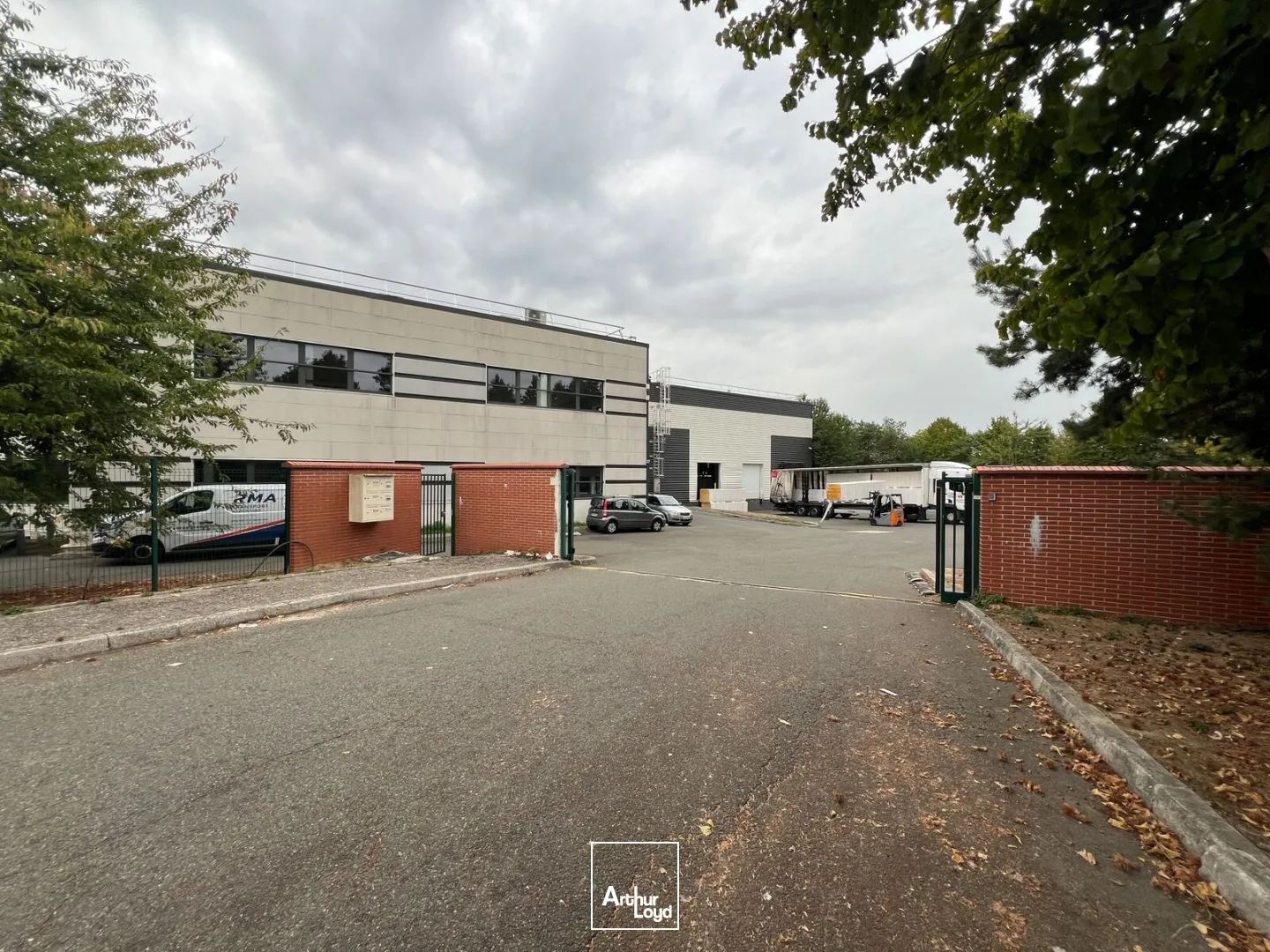 Locaux d'activité & Entrepôts - Location - ROISSY EN FRANCE - 95700 - 1237-1237 - 7948096