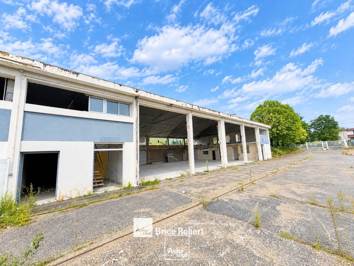 Locaux d'activité & Entrepôts - Vente - CHAPONOST - 69630 - 700-700 - 7948309