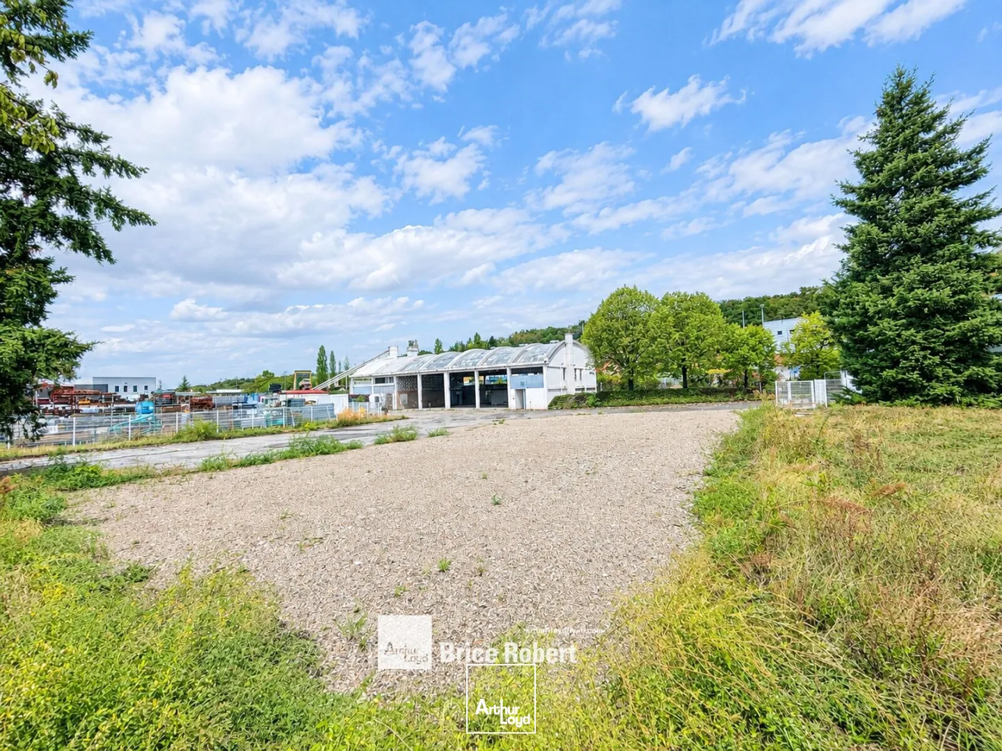 Locaux d'activité & Entrepôts - Vente - CHAPONOST - 69630 - 700-700 - 7948305