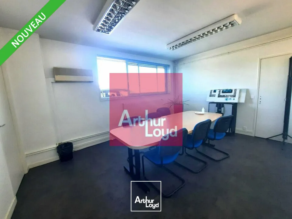 Locaux d'activité & Entrepôts - Vente - ROMAGNAT - 63540 - 644-644 - 7948443