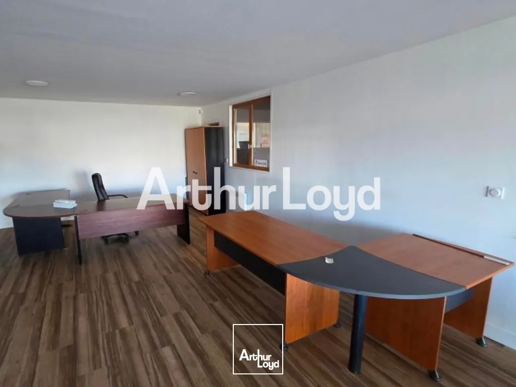 Locaux d'activité & Entrepôts - Location - LE CASTELET - 14540 - 600-600 - 7949583