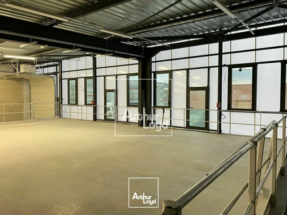 Locaux d'activité & Entrepôts - Location - LE COUDRAY MONTCEAUX - 91830 - 436-876 - 7949732