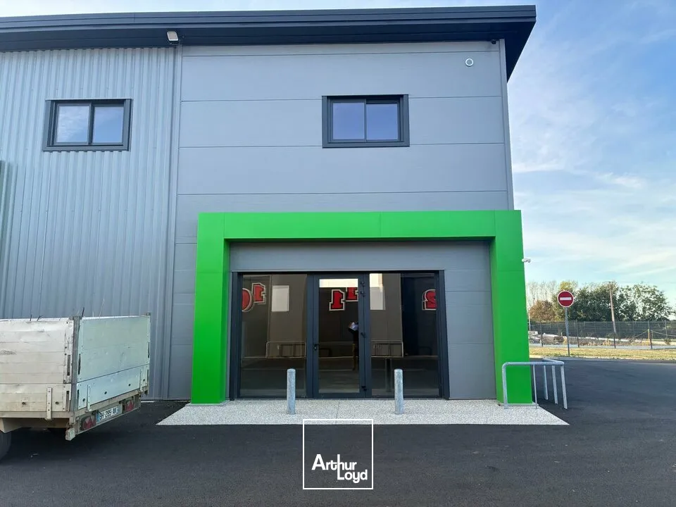 Locaux d'activité & Entrepôts - Location - LA RÉORTHE - 85210 - 142-142 - 7949744