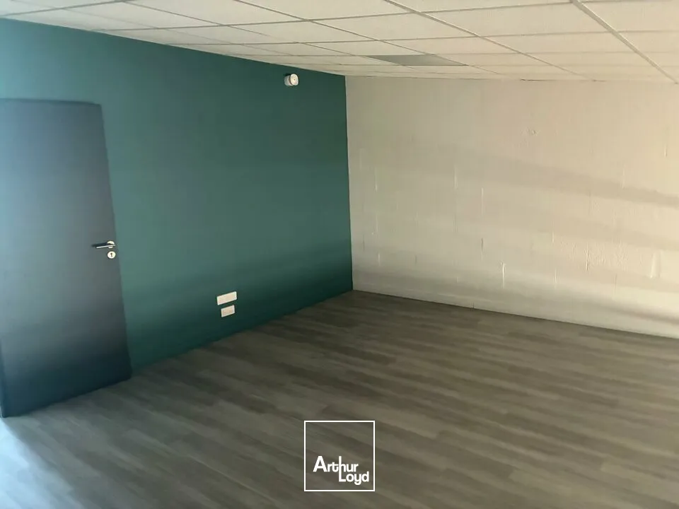 Locaux d'activité & Entrepôts - Location - LA RÉORTHE - 85210 - 142-142 - 7949748