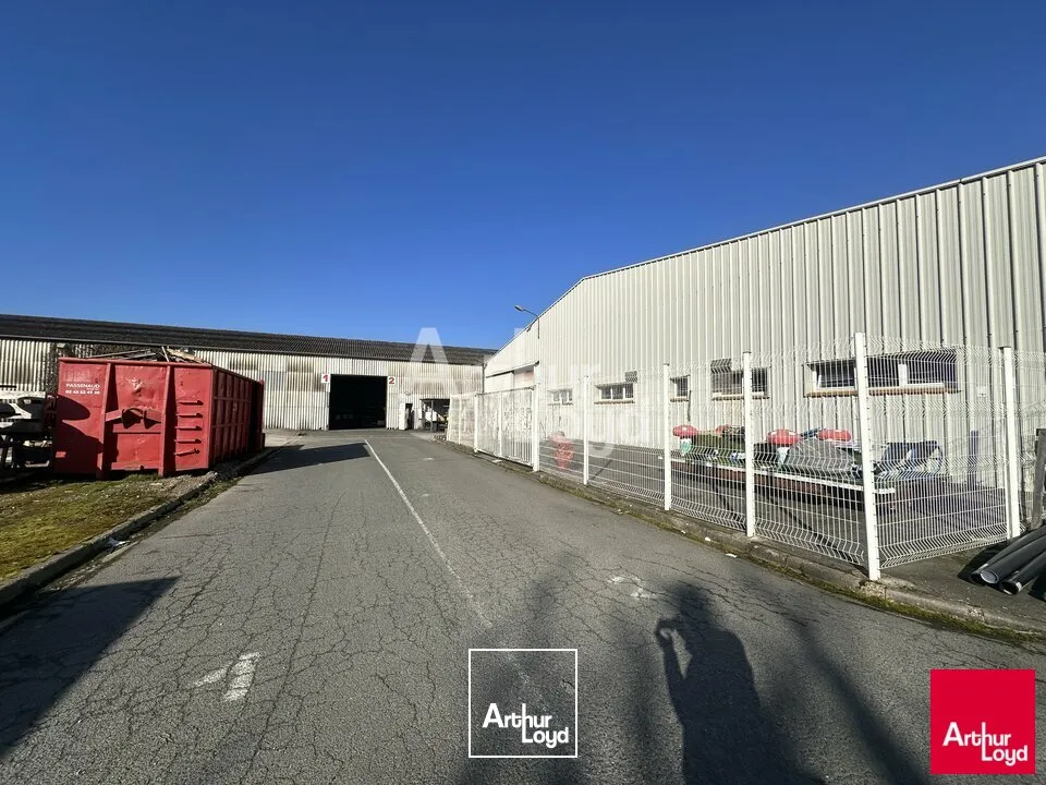 Locaux d'activité & Entrepôts - Vente - LAVAL - 53000 - 5115-5115 - 7949780