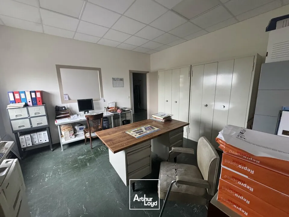 Locaux d'activité & Entrepôts - Vente - JOUÉ-LÈS-TOURS - 37300 - 450-450 - 7949824