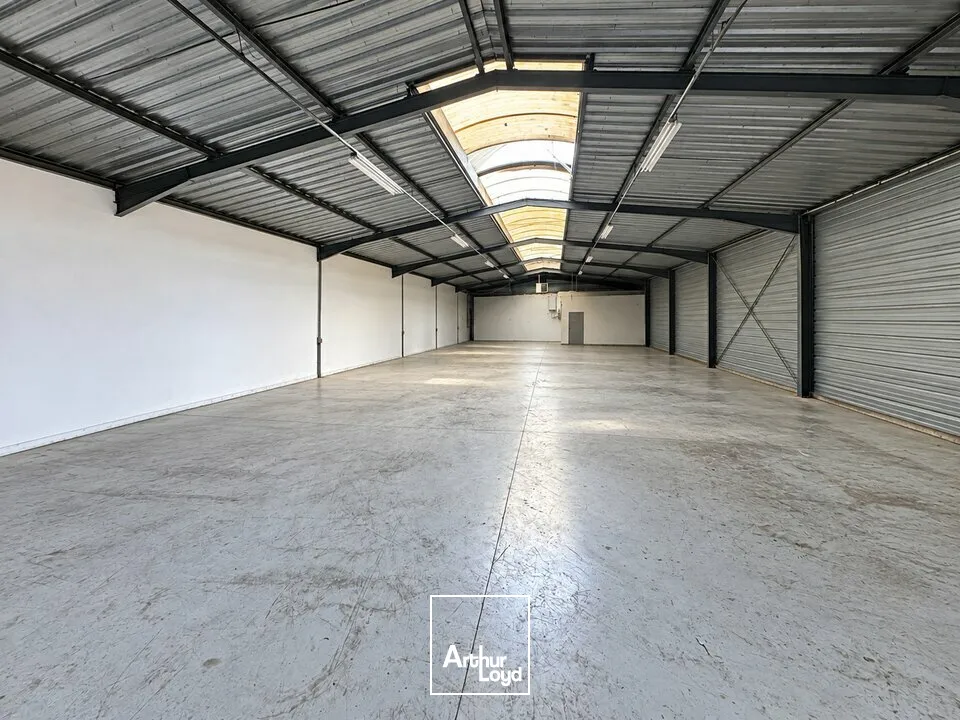Locaux d'activité & Entrepôts - Vente - JOUÉ-LÈS-TOURS - 37300 - 405-405 - 7949832