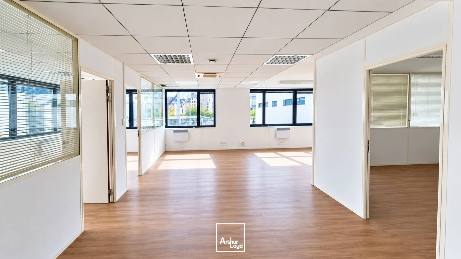 Bureaux - Location - ISSY LES MOULINEAUX - 92130 - 97.8-422.05 - 7950328