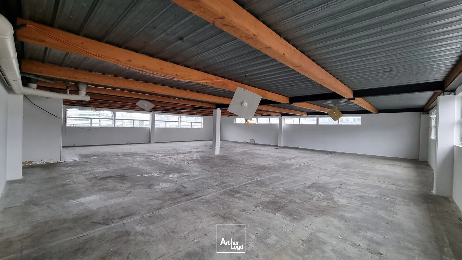 Locaux d'activité & Entrepôts - Location - PARIS - 75015 - 245.34-2919.41 - 7950415