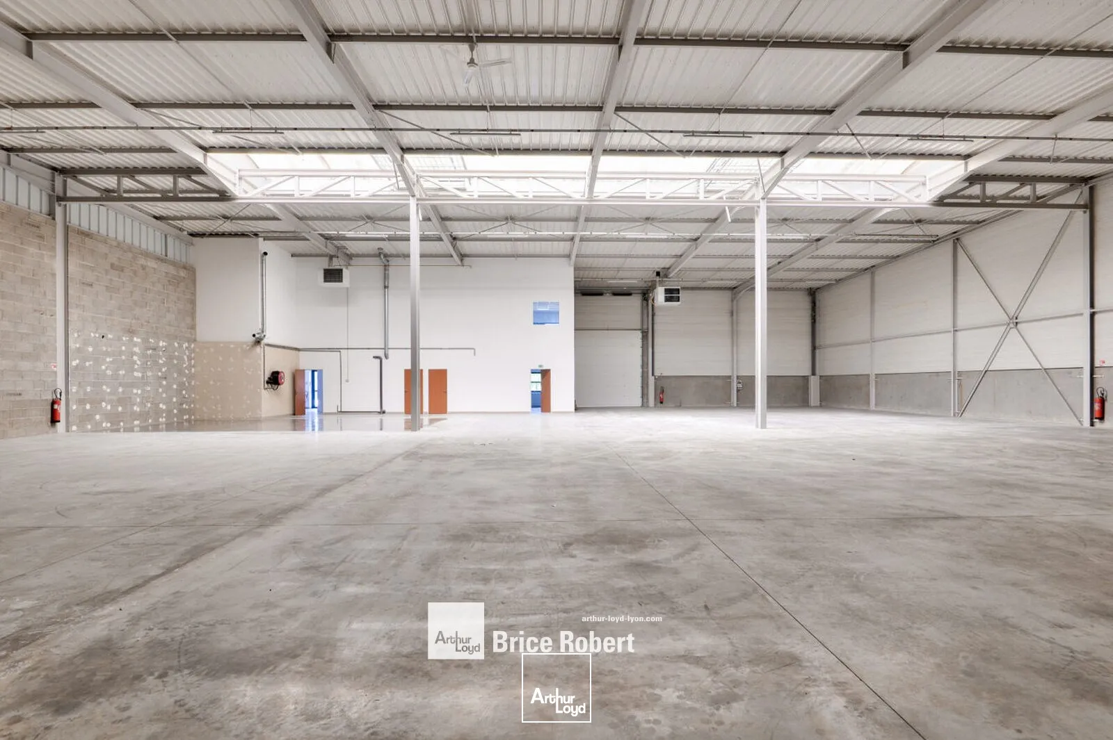 Locaux d'activité & Entrepôts - Location - SAINT PRIEST - 69800 - 1032-1032 - 7950818