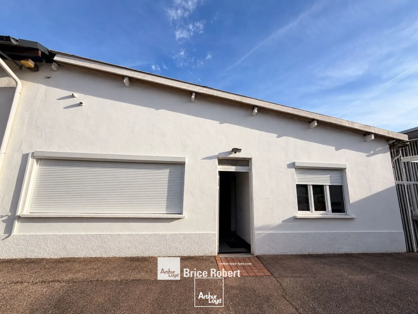 Locaux d'activité & Entrepôts - Location - VAULX EN VELIN - 69120 - 160-160 - 7950828